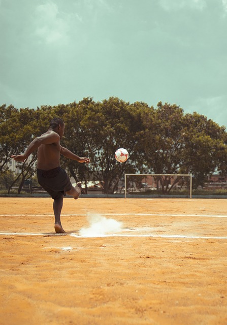 赛初期的突 赛初期的突